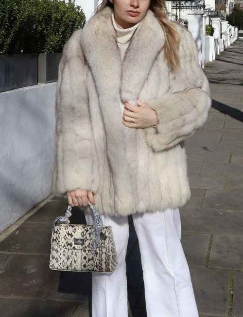 EXCEPTIONAL ARCTIC FOX Vintage Fur Coat, Extremely Fluffy And Soft