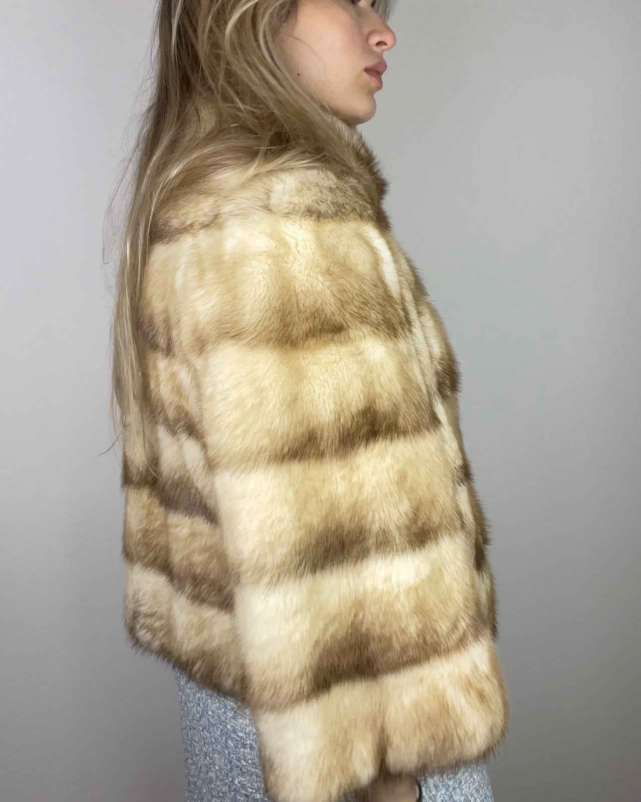 Real Fur Coat STUNNING Modern style, Mink? Marten? Fitch?