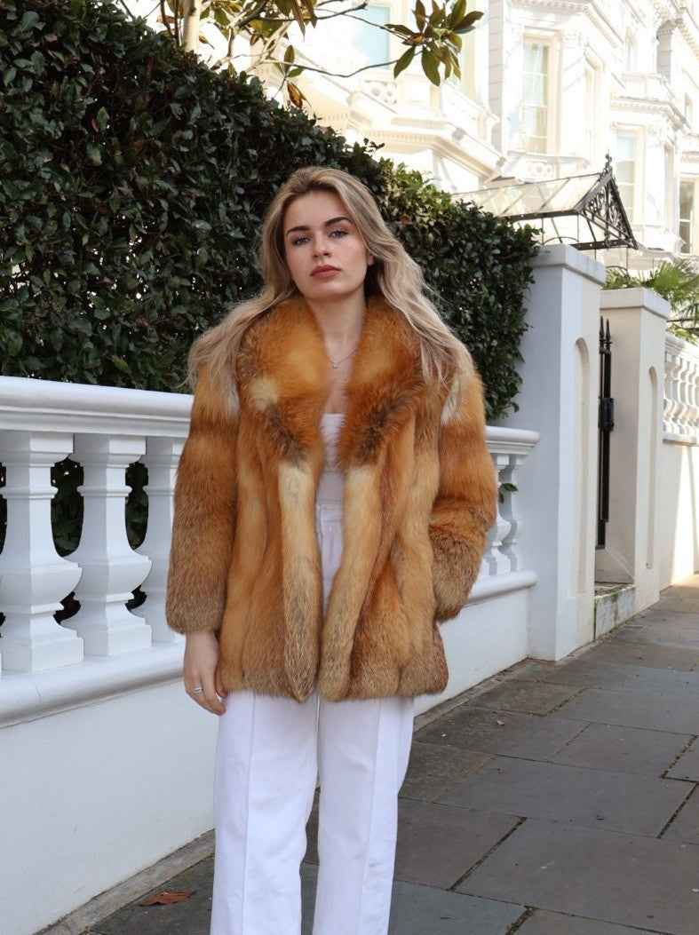 STUNNINT Fiery Red Fox Stunning Fluffy Fur Real Vintage Fur Coat