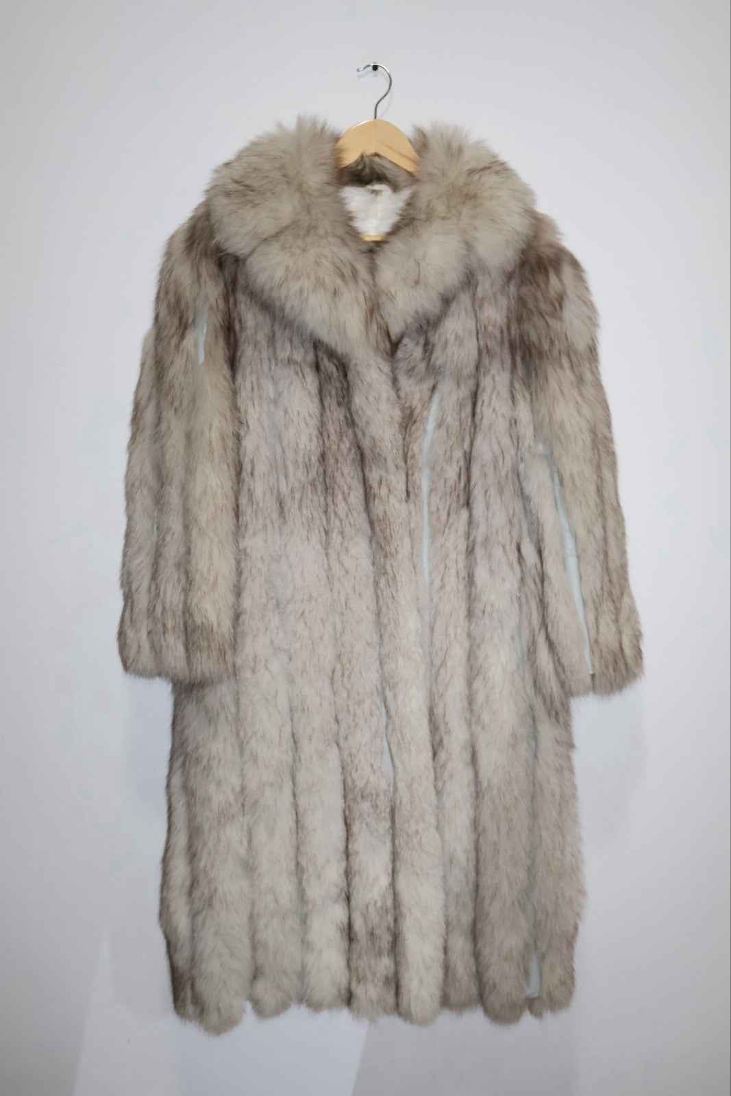 Full length  Long Arctic Fox Fur Coat Vintage Real Fur, Please Read