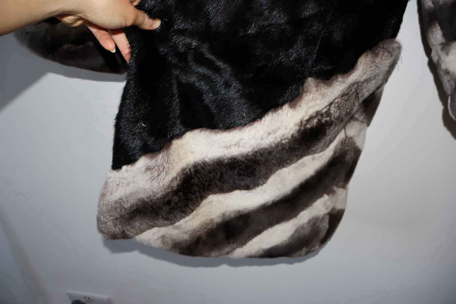 INCREDIBLE Kopenhagen Furs Real Fur Rex Rabbit dyed  Chinchilla And Mink Black