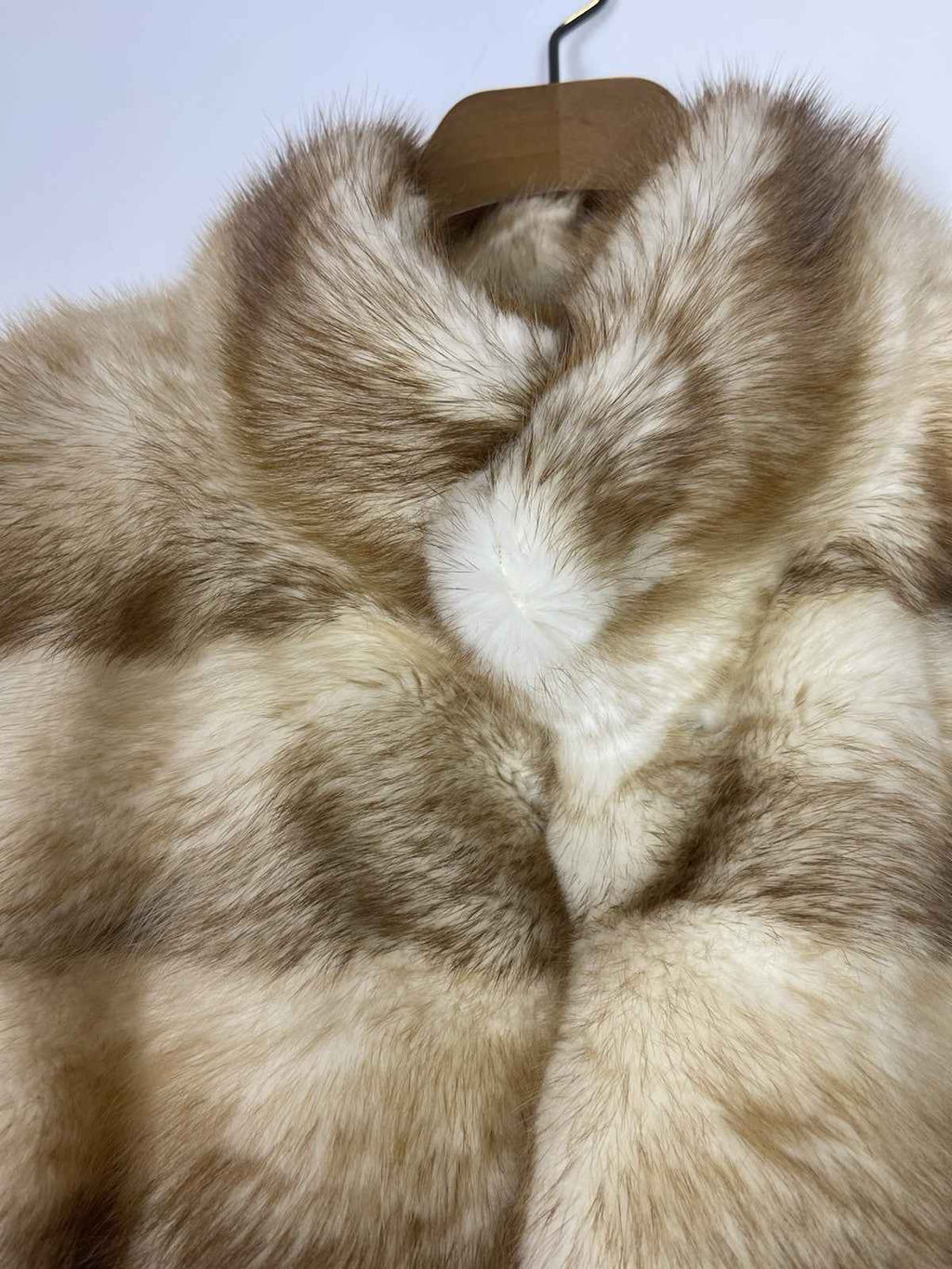 Real Fur Coat STUNNING Modern style, Mink? Marten? Fitch?