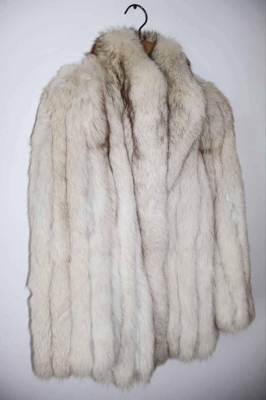 EXCEPTIONAL ARCTIC FOX Vintage Fur Coat, Extremely Fluffy And Soft