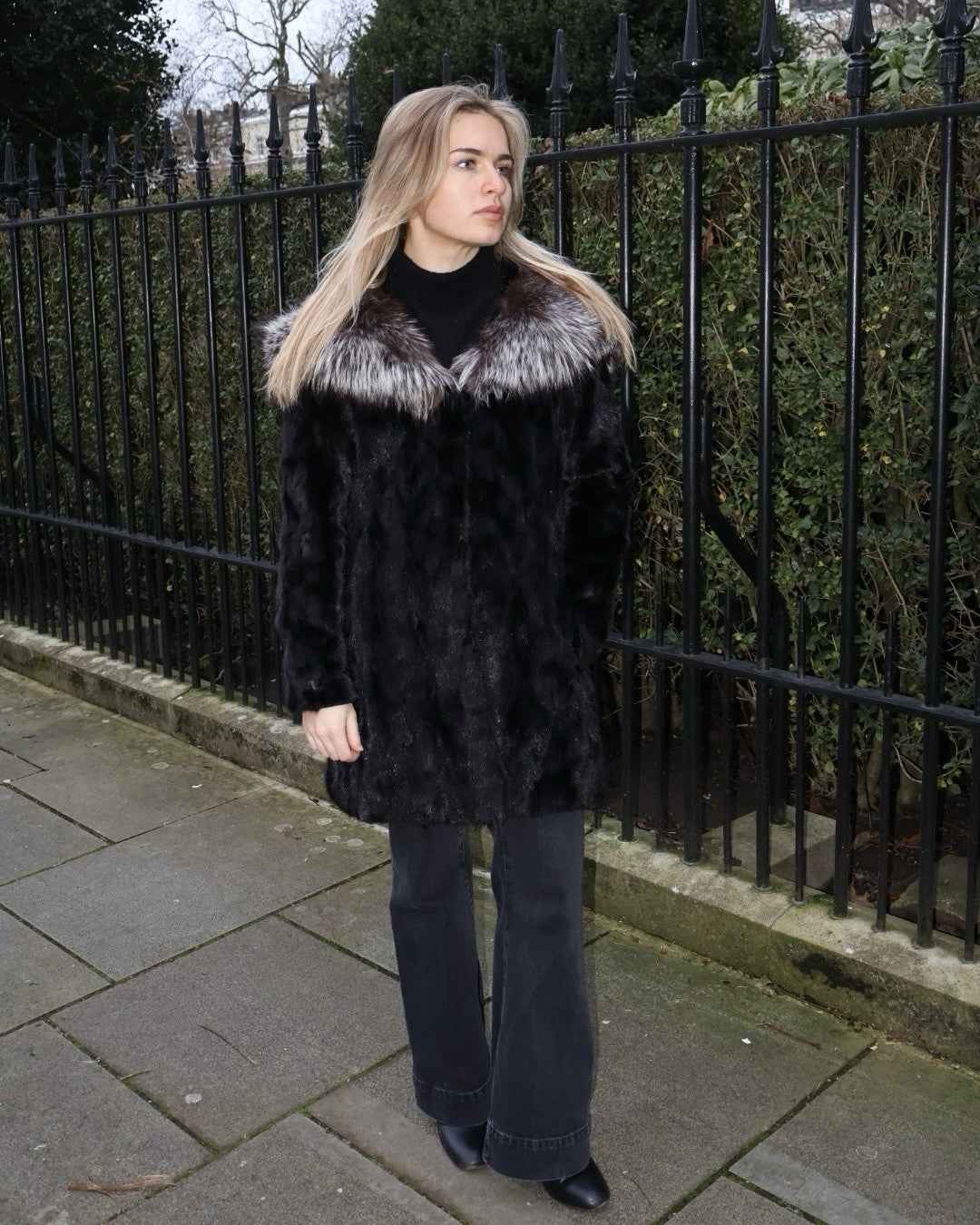 BEAUTIFUL Vintage Silver Fox And Mink Fur Coat Real Fur Hooded