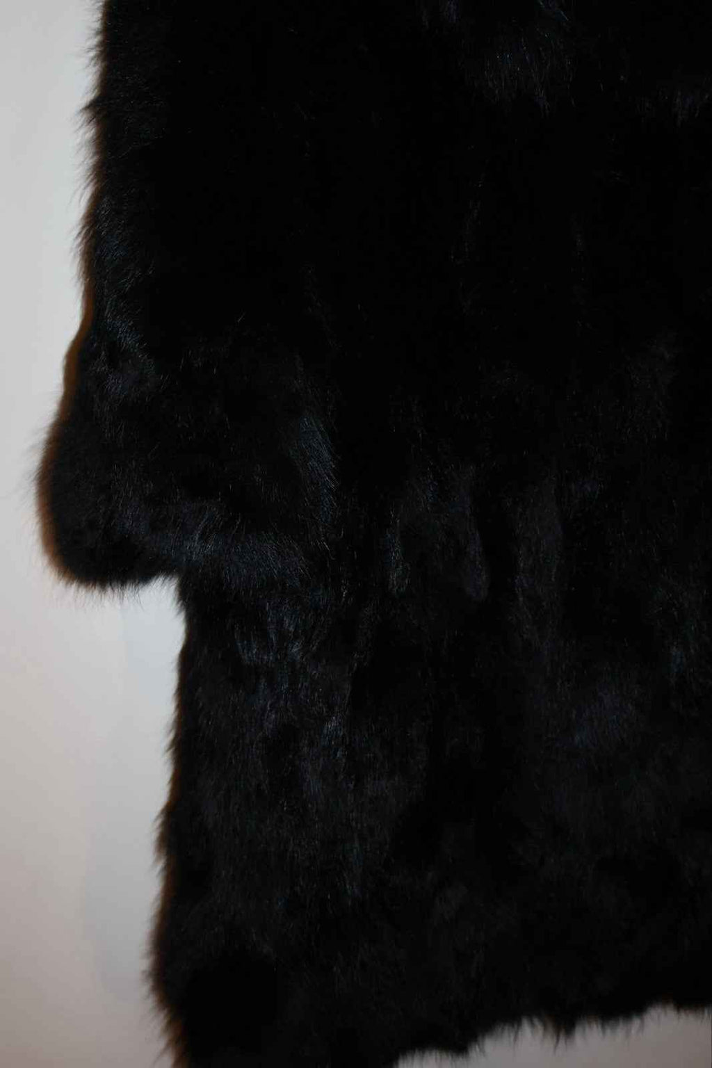 STUNNING Modern Preowned Fox Fur Coat Real Fur Size Medium