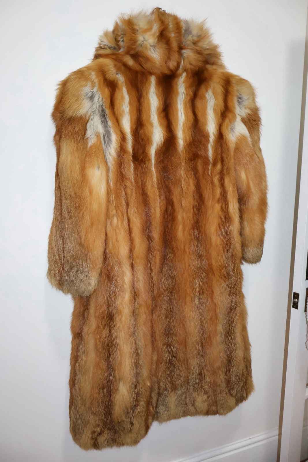 UNIQUE And FABULOUS Full Length Vintage Red Fox Fur Coat Real Fur Size Medium 87