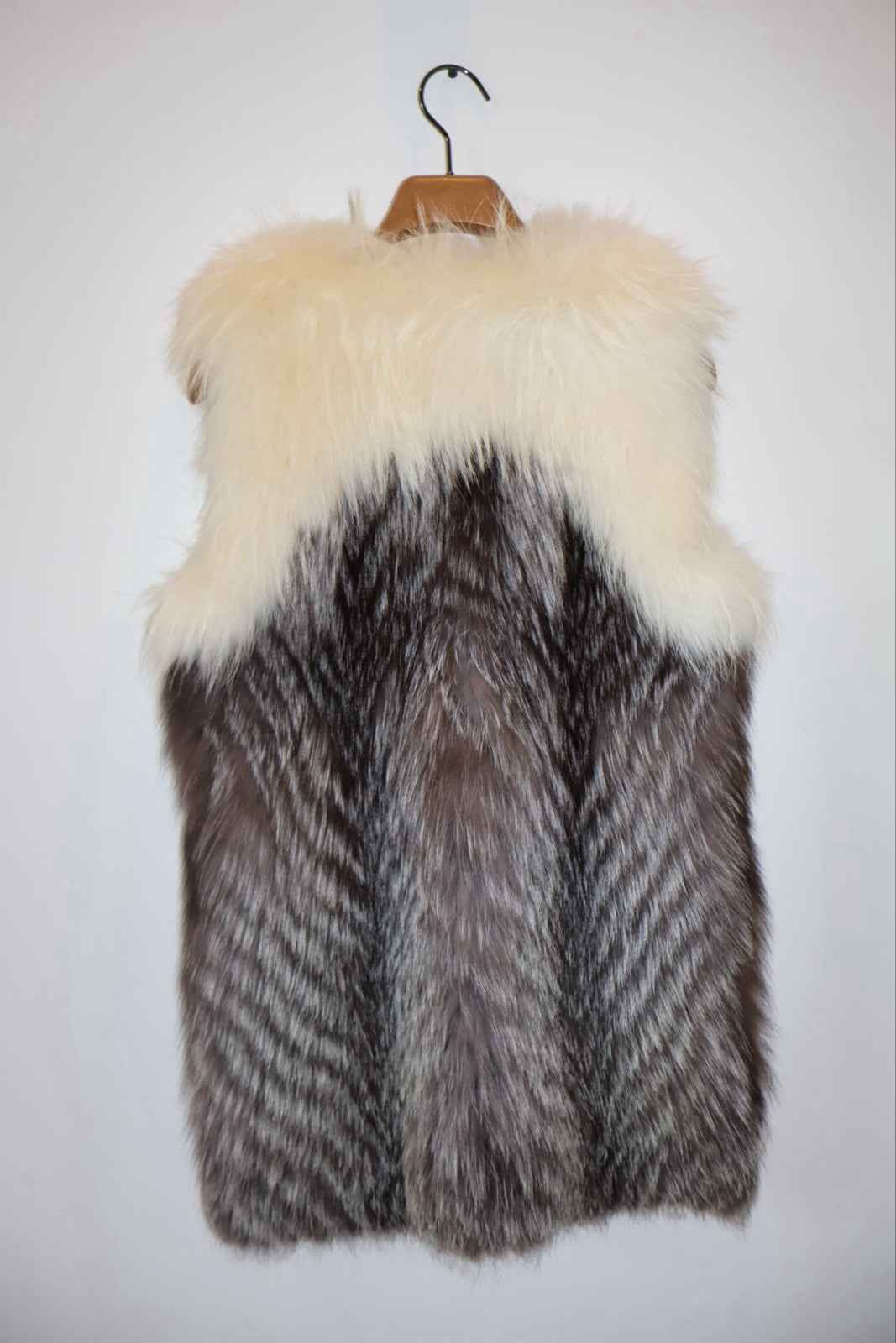 Pre owned Fox Fur Gilet Stunning Silver Fox Excellent UK6-8 S