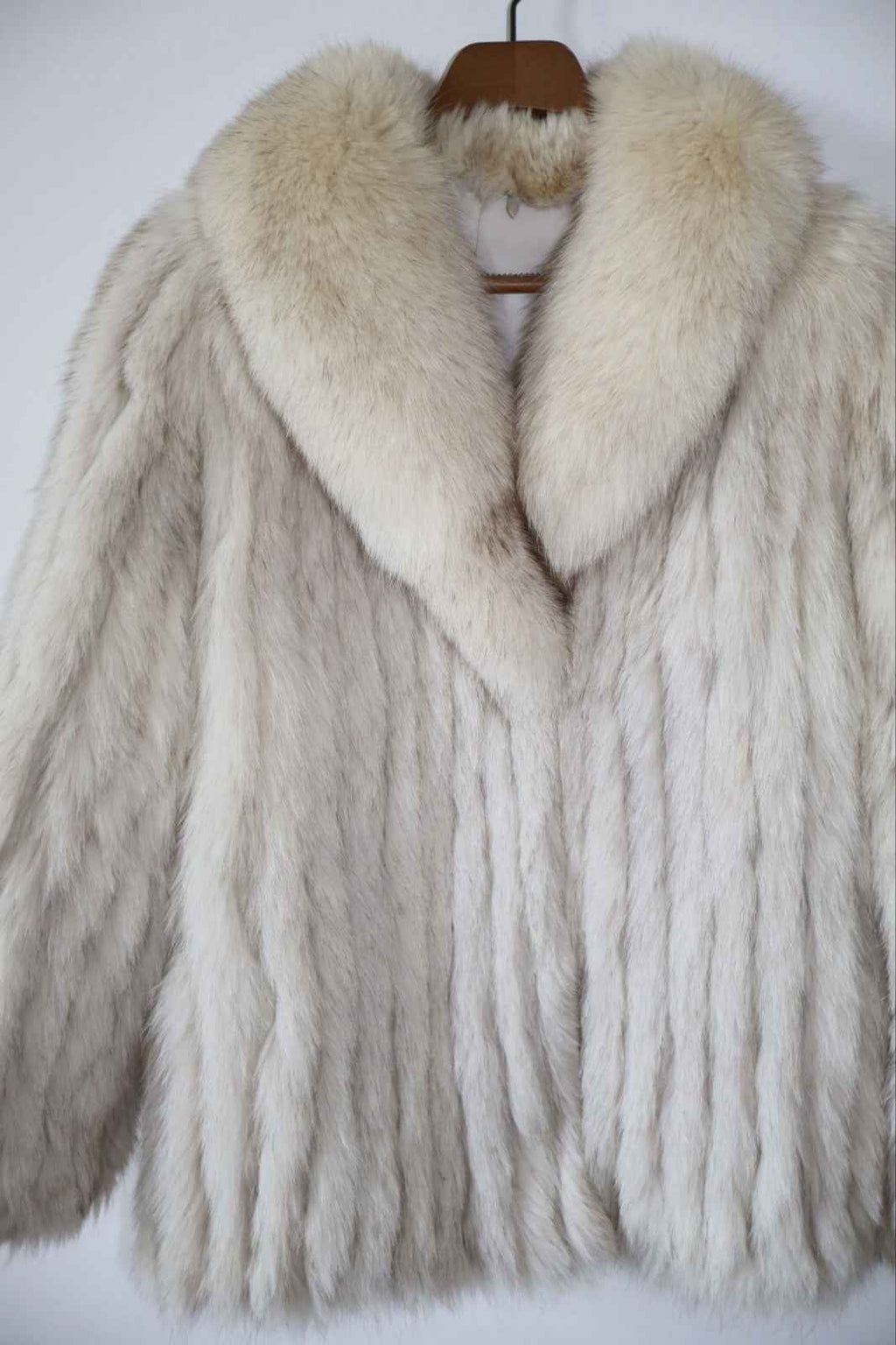 RARE L/XL Arctic Vintage Fox Fur Coat Real Fur Stunning
