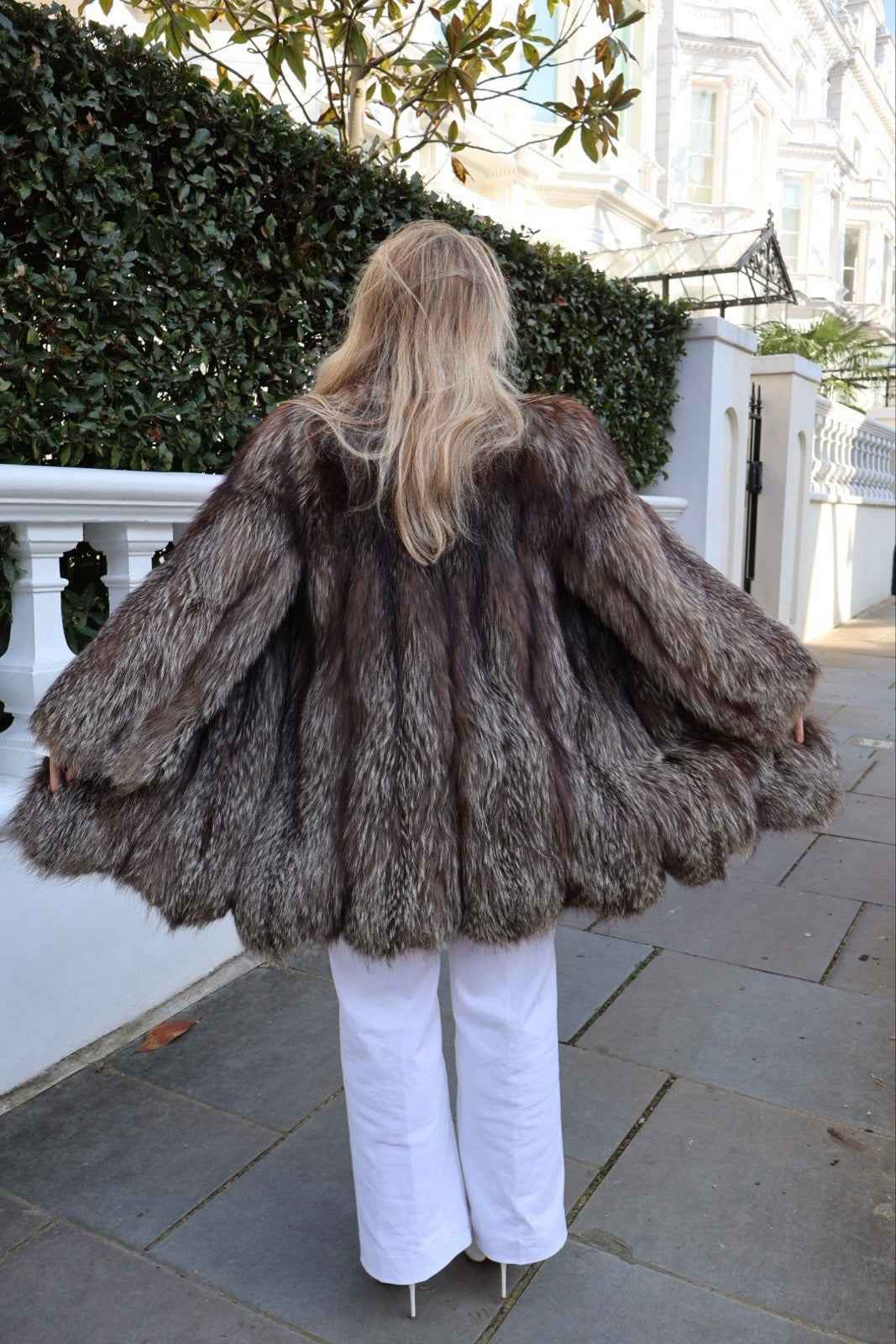 Scalloped Hem Vintage Silver Fox Fur Coat Unusual Real Fur Size Medium